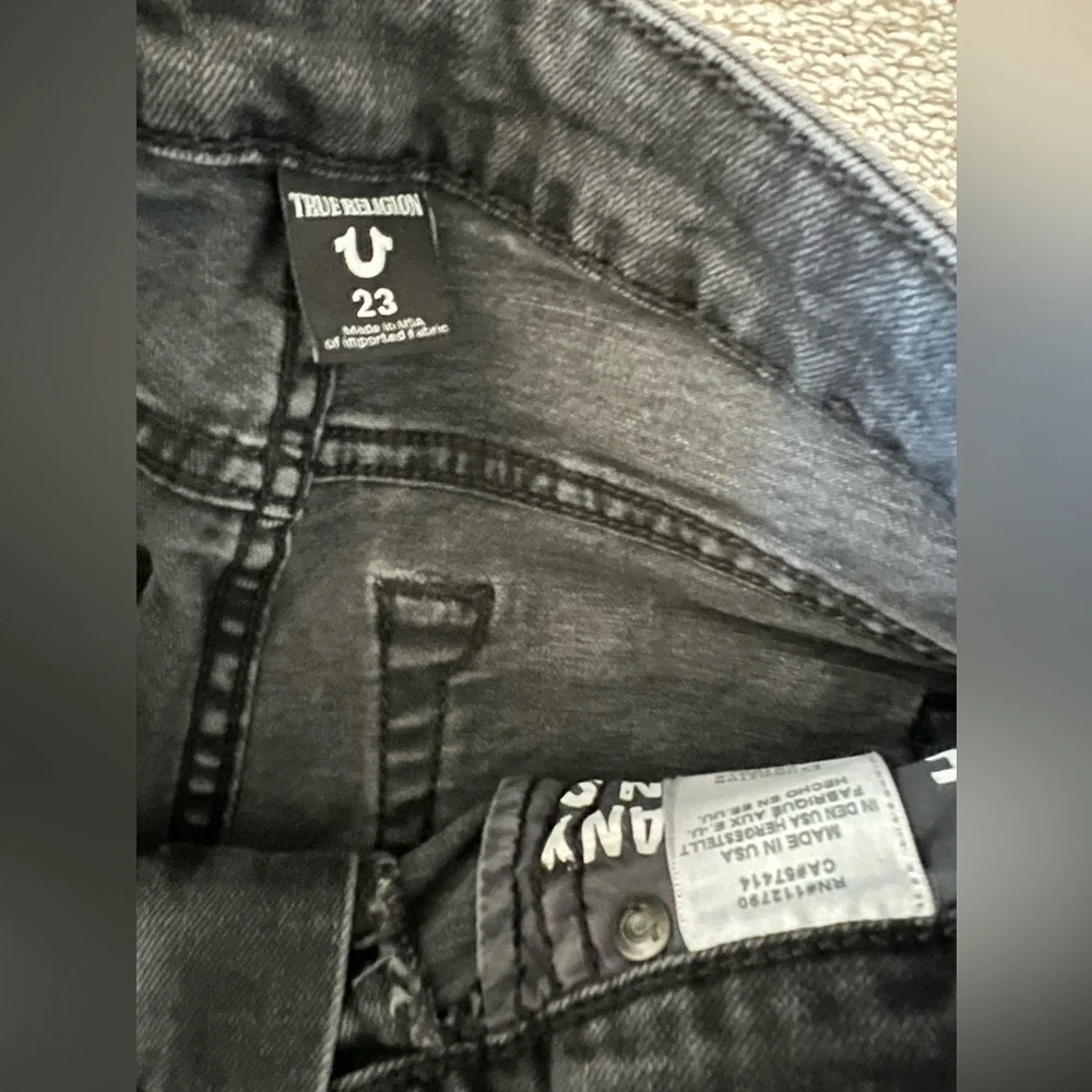 True Religion Mid Rise Super Skinny Jeans – Charcoal – Size 23 - Picture 14 of 15
